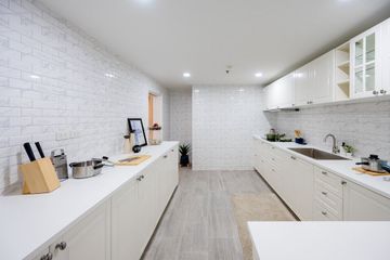 3 Bedroom Condo for sale in Las Colinas, Khlong Toei Nuea, Bangkok near BTS Asoke