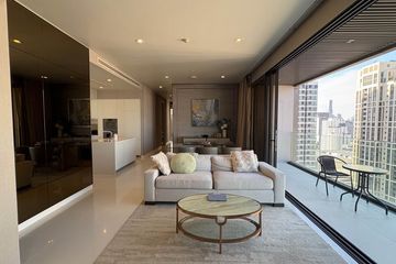 2 Bedroom Condo for sale in Vittorio, Khlong Tan Nuea, Bangkok near BTS Phrom Phong