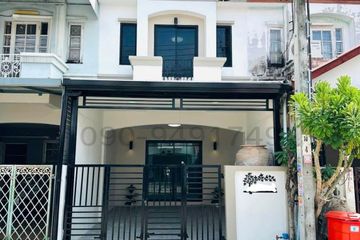 2 Bedroom Townhouse for sale in Sam Wa Tawan Tok, Bangkok