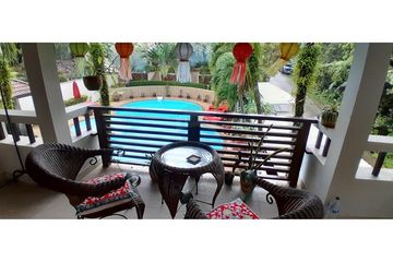 2 Bedroom Townhouse for rent in Bo Phut, Surat Thani