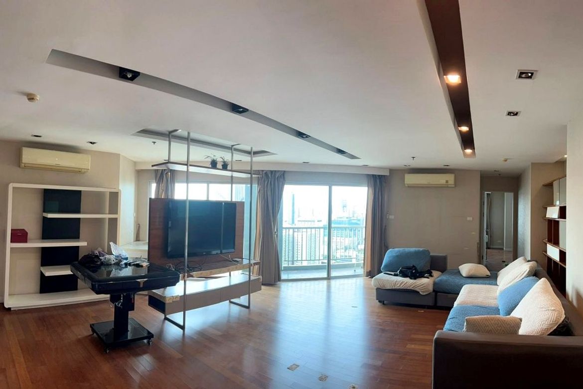 Huai Khwang, Bangkok - Photo 2