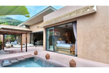9 Bedroom Villa for sale in Maret, Surat Thani