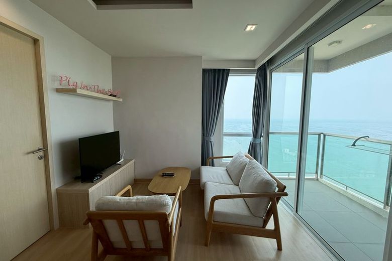 2 Bedroom Condo For Rent