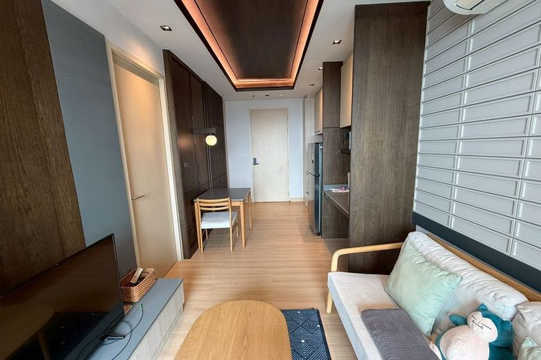 1 Bedroom Condo