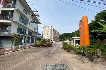 82 Bedroom Apartment for sale in Surasak, Chonburi