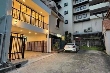 4 Bedroom Townhouse for sale in Nong Prue, Chonburi