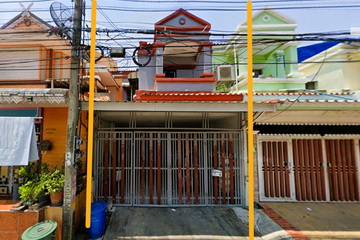 3 Bedroom Townhouse for sale in Sao Thong Hin, Nonthaburi near MRT Talad Bang Yai