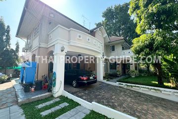 5 Bedroom House for sale in Pakamas Village, Phra Khanong Nuea, Bangkok