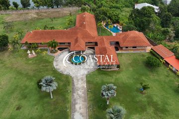 5 Bedroom House for sale in Na Jomtien, Chonburi