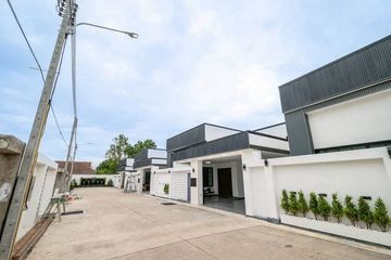 3 Bedroom Villa for sale in Nong Pla Lai, Chonburi