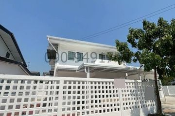 2 Bedroom Townhouse for rent in Khlong Kum, Bangkok