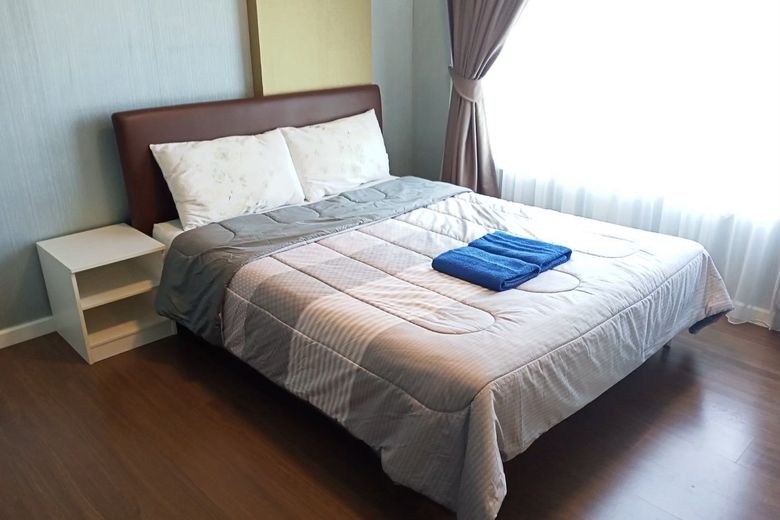 1 Bedroom Condo