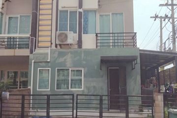 4 Bedroom Townhouse for sale in Gusto Teparak, Bang Phli Yai, Samut Prakan near BTS Bearing