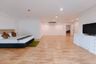 4 Bedroom Serviced Apartment for rent in Khlong Toei Nuea, Bangkok near MRT Sukhumvit