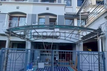 3 Bedroom Townhouse for sale in Suan Luang, Bangkok