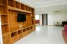 6 Bedroom Villa for Sale or Rent in Amorn Village, Nong Prue, Chonburi