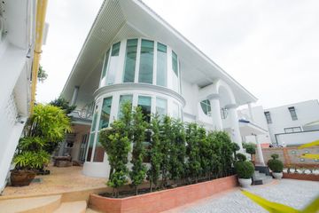 5 Bedroom House for sale in Hua Mak, Bangkok near MRT Ramkhamhaeng 12