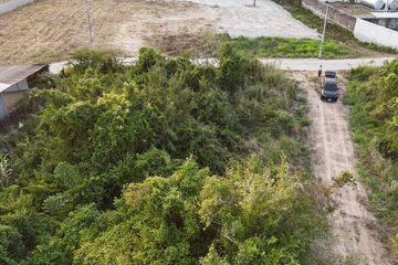 Land for sale in Surasak, Chonburi