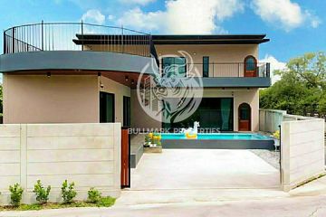 4 Bedroom House for rent in Bang Lamung, Chonburi
