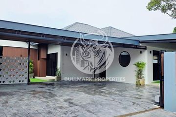 3 Bedroom House for rent in Na Kluea, Chonburi
