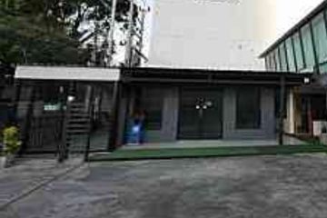 Commercial for rent in Khlong Tan Nuea, Bangkok near BTS Phrom Phong