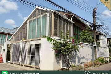 3 Bedroom House for sale in Bang Chak, Bangkok near BTS Punnawithi