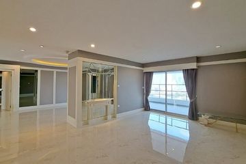 4 Bedroom Condo for rent in Bang Lamphu Lang, Bangkok near BTS Krung Thon Buri