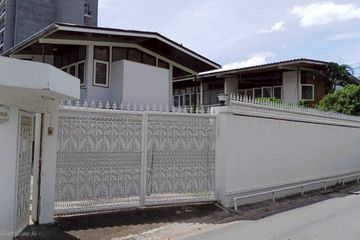 3 Bedroom House for sale in Chom Phon, Bangkok near MRT Lat Phrao