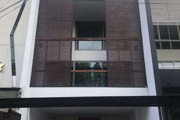 3 Bedroom Townhouse for Sale or Rent in Din Daeng, Bangkok near MRT Pracha Songkhro