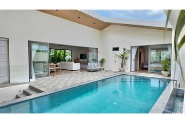 3 Bedroom Villa for sale in Mae Nam, Surat Thani