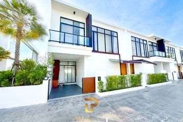 3 Bedroom Townhouse for sale in Villa La Richie, Na Kluea, Chonburi