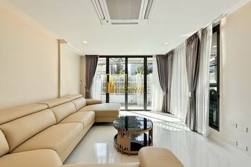 4 Bedroom House for rent in Khlong Tan Nuea, Bangkok