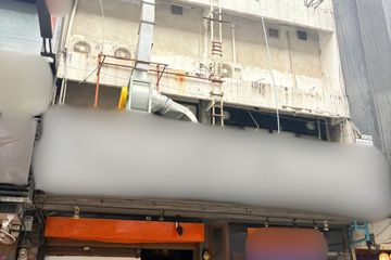 Commercial for rent in Suriyawong, Bangkok near BTS Sala Daeng