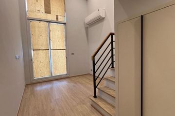 2 Bedroom Condo for sale in Culture Chula, Si Phraya, Bangkok near MRT Sam Yan