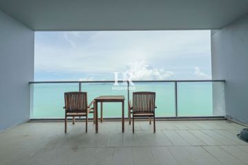 2 Bedroom Condo for sale in Zire Wongamat, Na Kluea, Chonburi