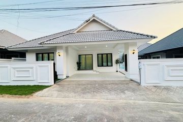 3 Bedroom Villa for sale in Pattaya Village, Nong Pla Lai, Chonburi