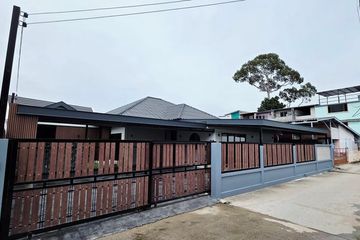 3 Bedroom House for sale in Na Kluea, Chonburi