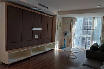 2 Bedroom Condo for rent in The Rajdamri, Pathum Wan, Bangkok near BTS Ratchadamri