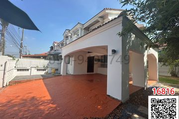 3 Bedroom House for sale in Sam Wa Tawan Tok, Bangkok