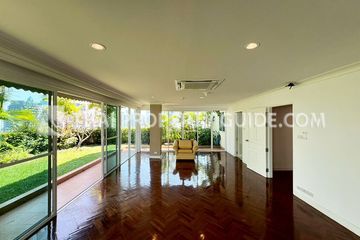 3 Bedroom Apartment for rent in Khlong Toei Nuea, Bangkok near BTS Asoke