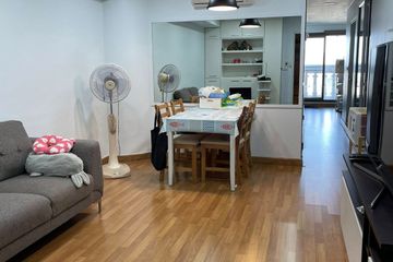 2 Bedroom Condo for rent in Nusa State Tower Condominium, Silom, Bangkok near BTS Surasak