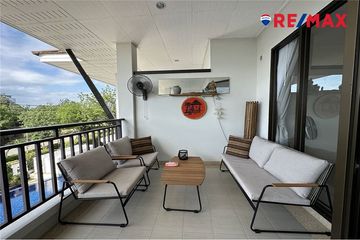 2 Bedroom Condo for sale in Sunrise Beach Resort and Residence, Na Jomtien, Chonburi