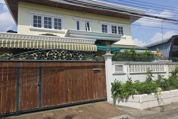 4 Bedroom House for rent in Phra Khanong Nuea, Bangkok