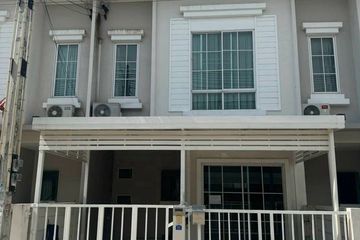3 Bedroom Townhouse for sale in Surasak, Chonburi