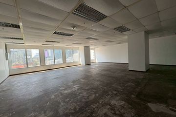 Office for rent in Mercury Tower, Lumpini, Bangkok near BTS Chit Lom