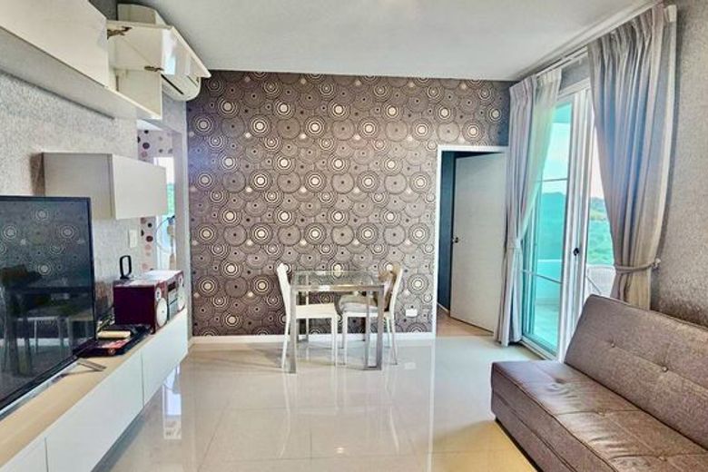 1 Bedroom Condo For Rent