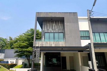 3 Bedroom Townhouse for rent in Ban Waen, Chiang Mai