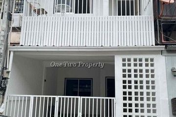 2 Bedroom Townhouse for sale in Nong Prue, Chonburi