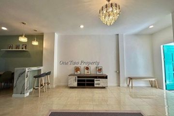 2 Bedroom Townhouse for sale in Nong Prue, Chonburi