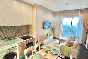 2 Bedroom Condo for rent in The Saint Residences, Chom Phon, Bangkok near MRT Phahon Yothin